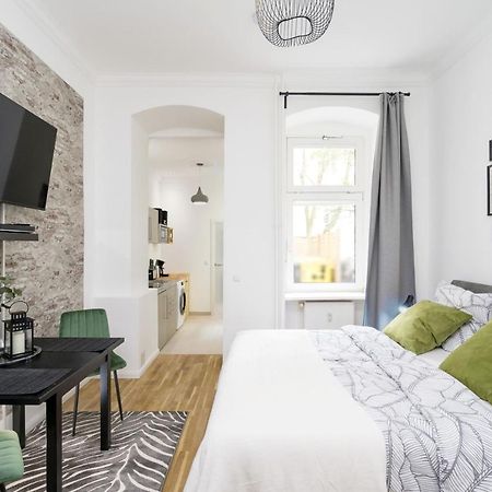 The Koburger Hh, Lovely 1 Bedroom With High Bed Up To 4 Ppl Берлін Екстер'єр фото